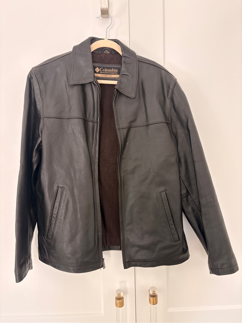Columbia Men's Black Leather Bomber Jacket